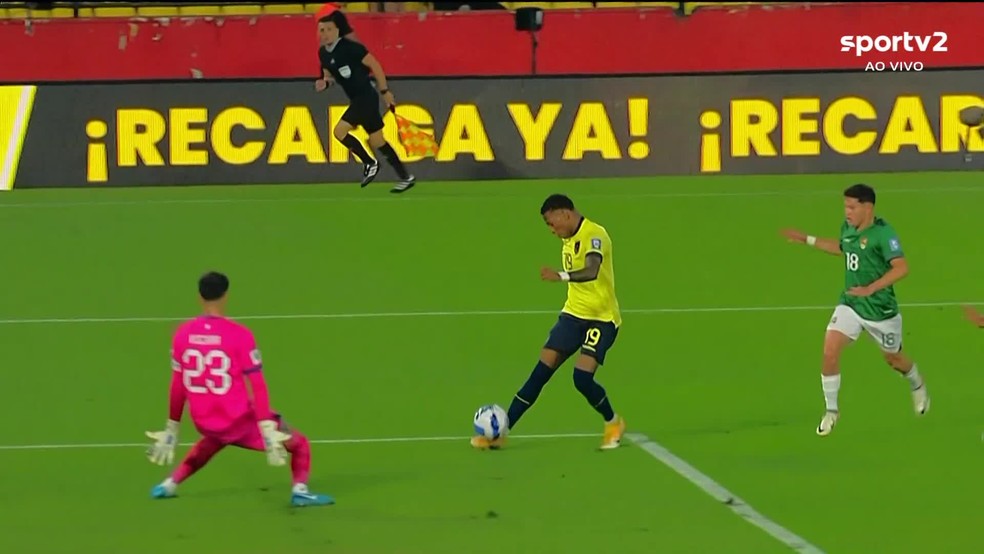 Plata em Equador x Bolívia — Foto: Reprodução/sportv