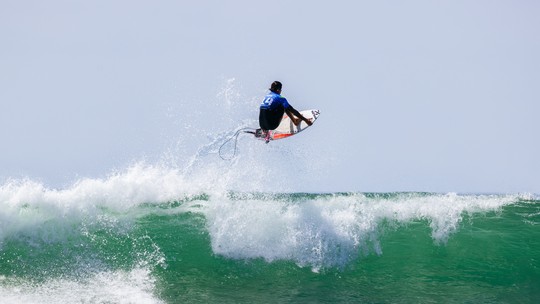 Miguel Pupo é campeão da etapa de Trestles da WSL