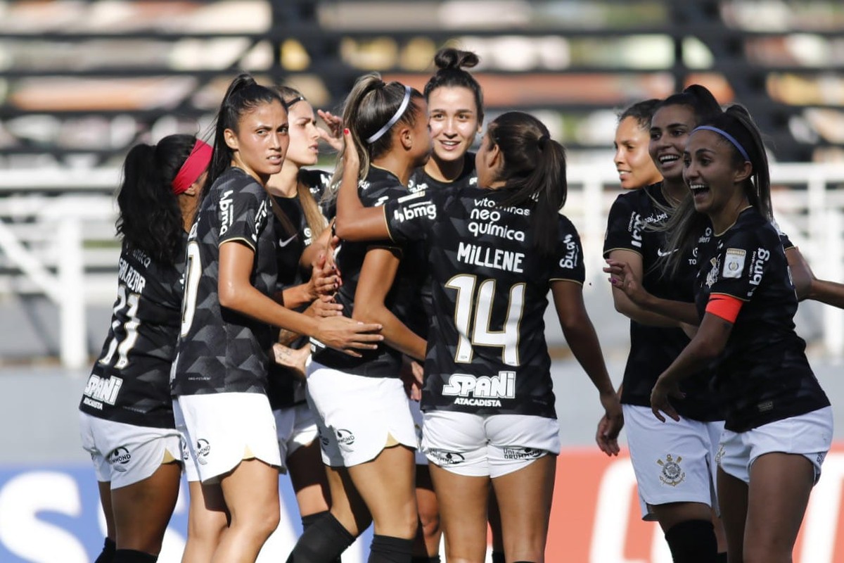 Corinthians e Red Bull Bragantino na final da Copa Paulista Feminina •  PortalR3 • Criando Opiniões