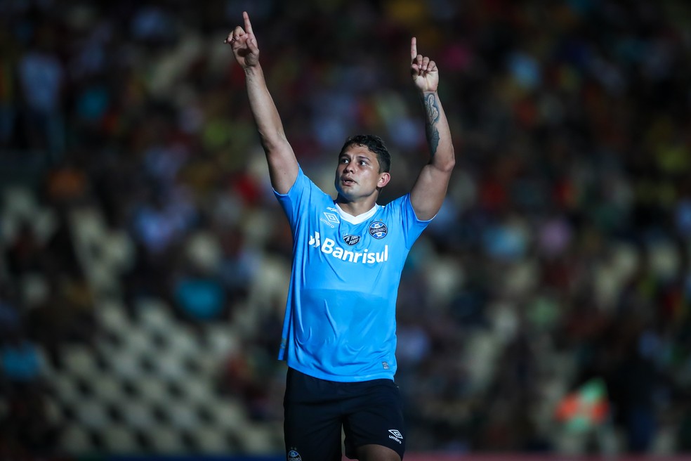 Elkeson em jogo pelo Grêmio — Foto: Lucas Uebel/Grêmio