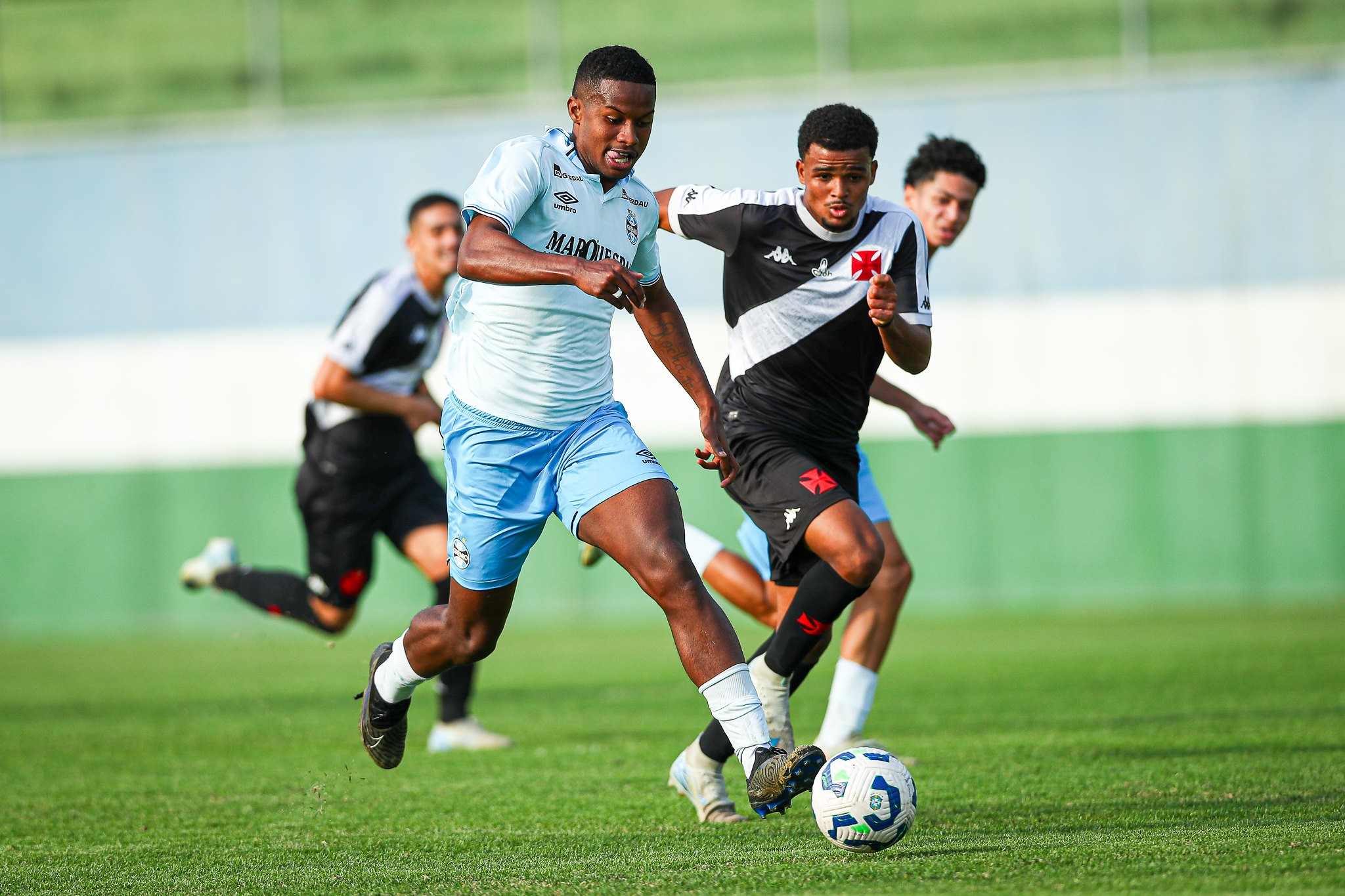 Grêmio escapa e Inter é rebaixado no Brasileirão Sub-20