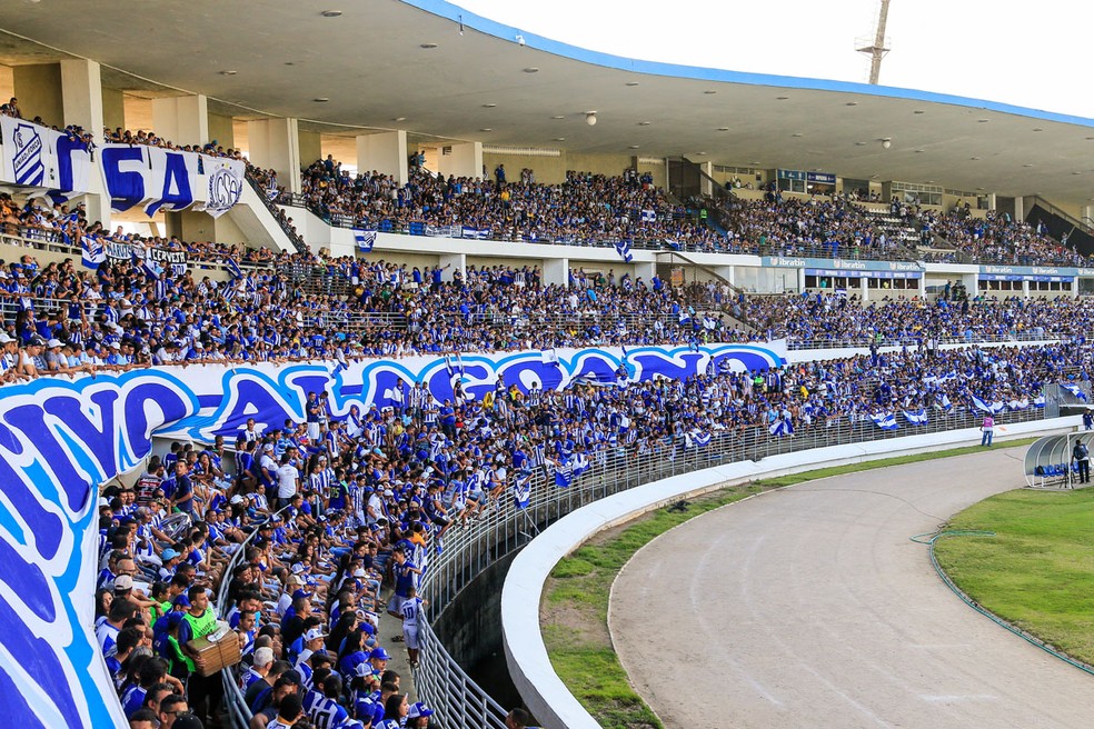 CSA vai doar 50 ingressos para a torcida Autistas Azulinos no jogo de domingo — Foto: Ailton Cruz/Gazeta de Alagoas