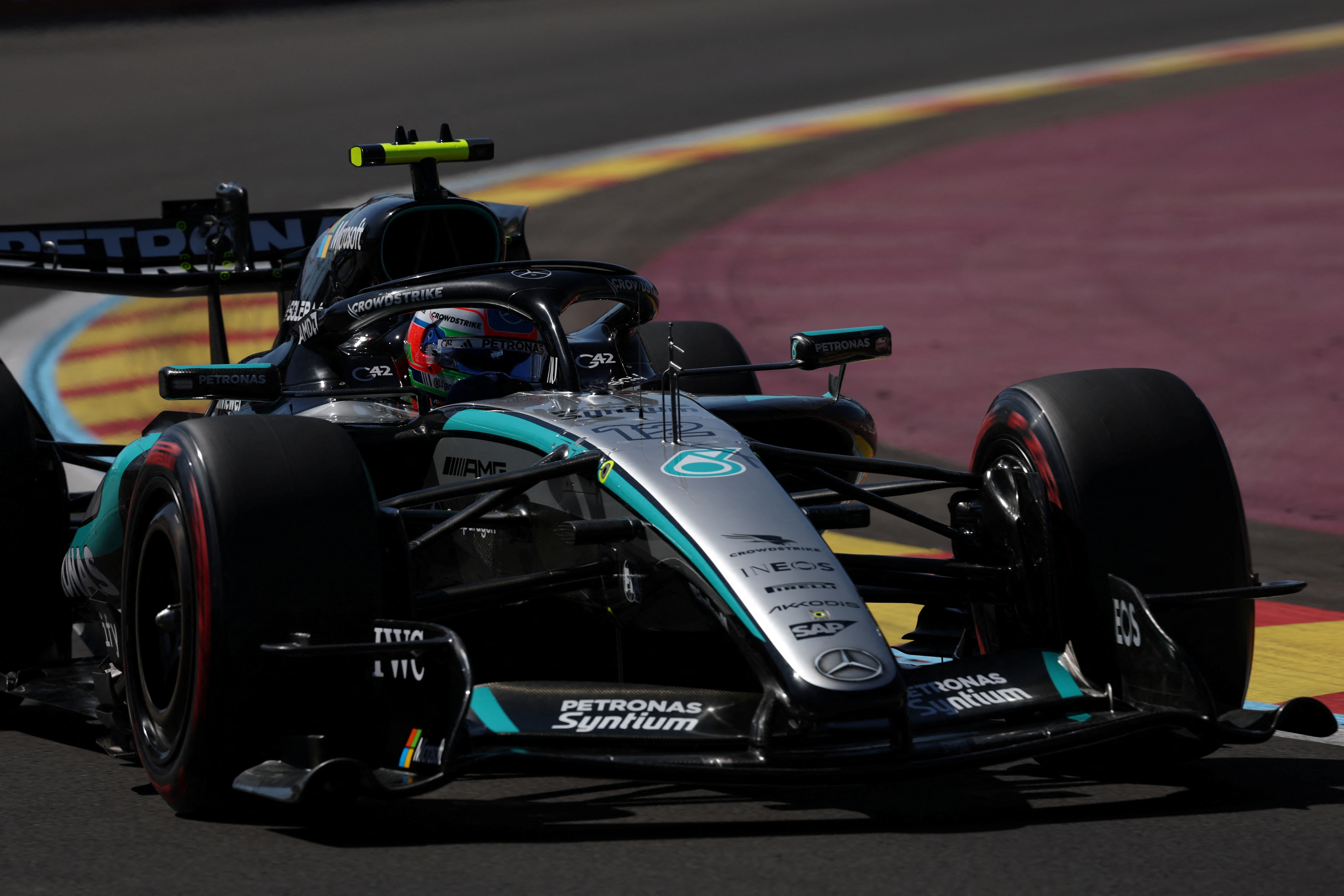GP da Espanha: Antonelli lidera 3º treino com mais batidas, e Bortoleto é 10º