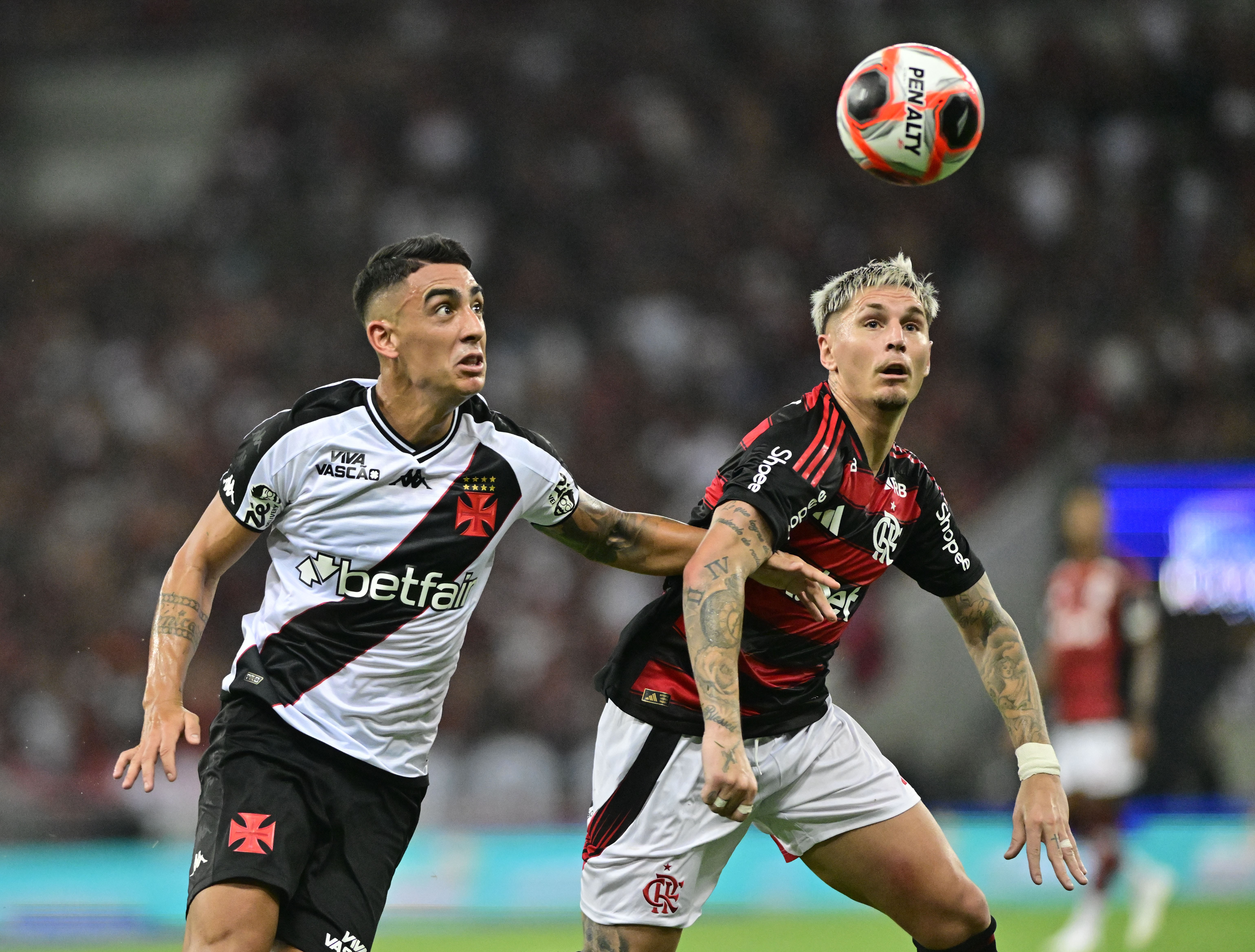 Vasco amplia jejum contra o Flamengo e soma duas vitórias nos últimos ...