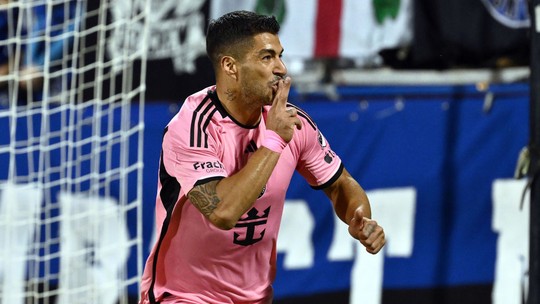 Suárez marca, e Inter Miami vence de virada fora de casa - Foto: (Minas Panagiotakis/Getty Images)