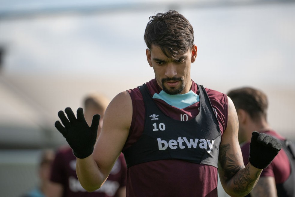 Lucas Paquetá se machucou durante treino do West Ham nesta terça-feira — Foto: Getty Images