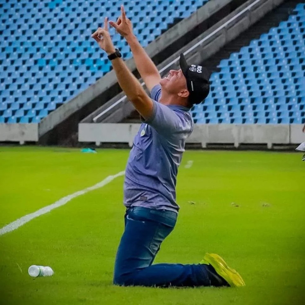 Técnico Marcinho Guerreiro em atividade