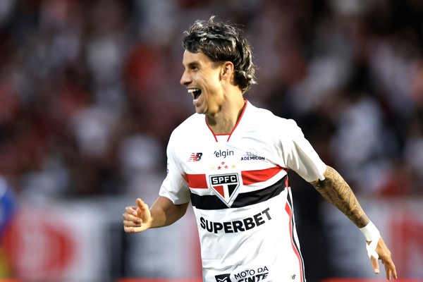 Quem foi bem e quem foi mal! Saiba os destaques do empate do São Paulo!