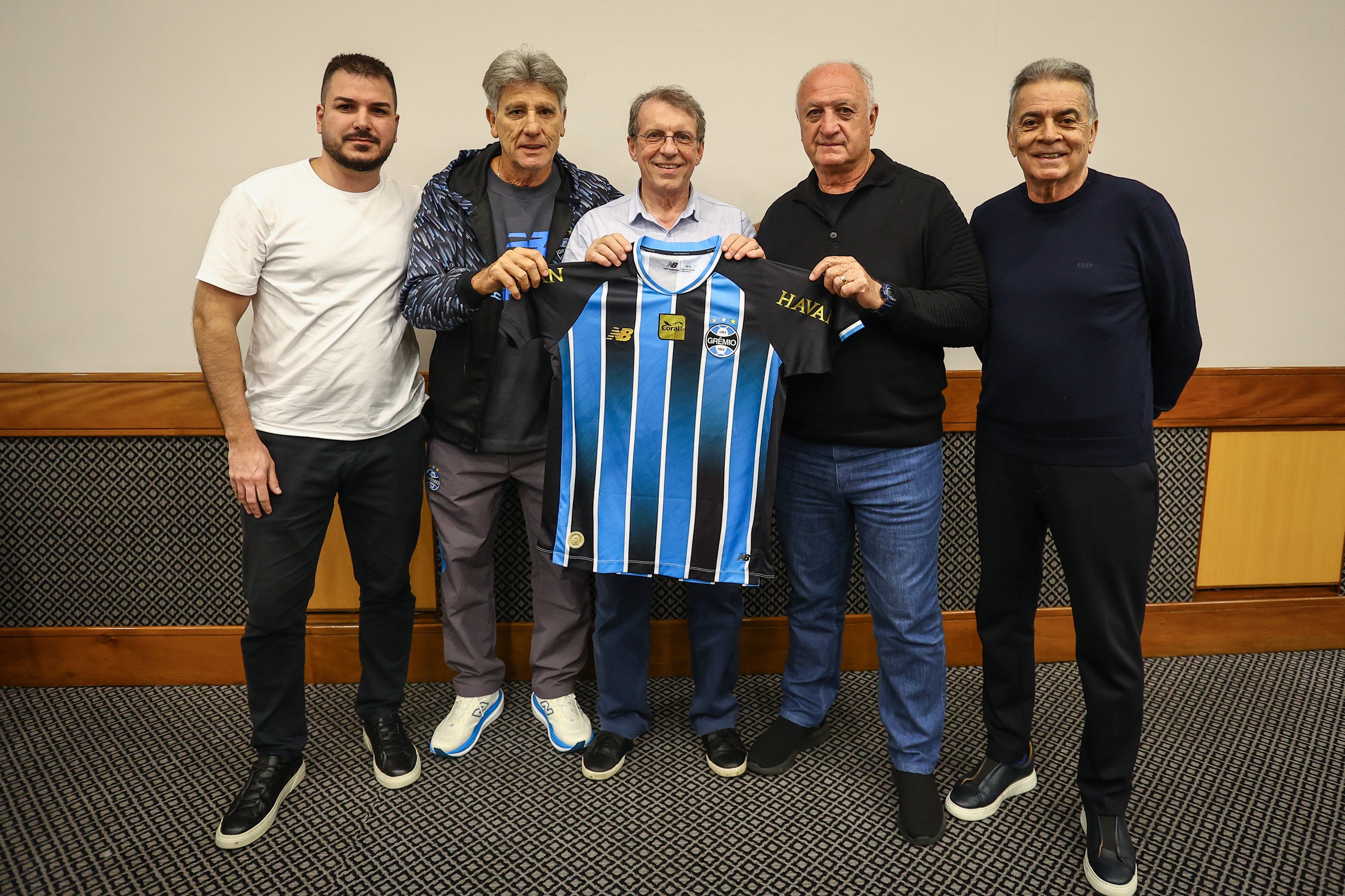 Em enquete, maioria da torcida acredita que Renato salva o Grêmio de rebaixamento