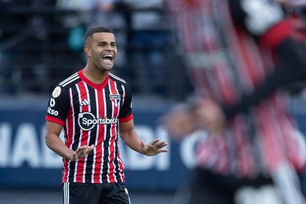 São Paulo anuncia a renovação de contrato de Alisson