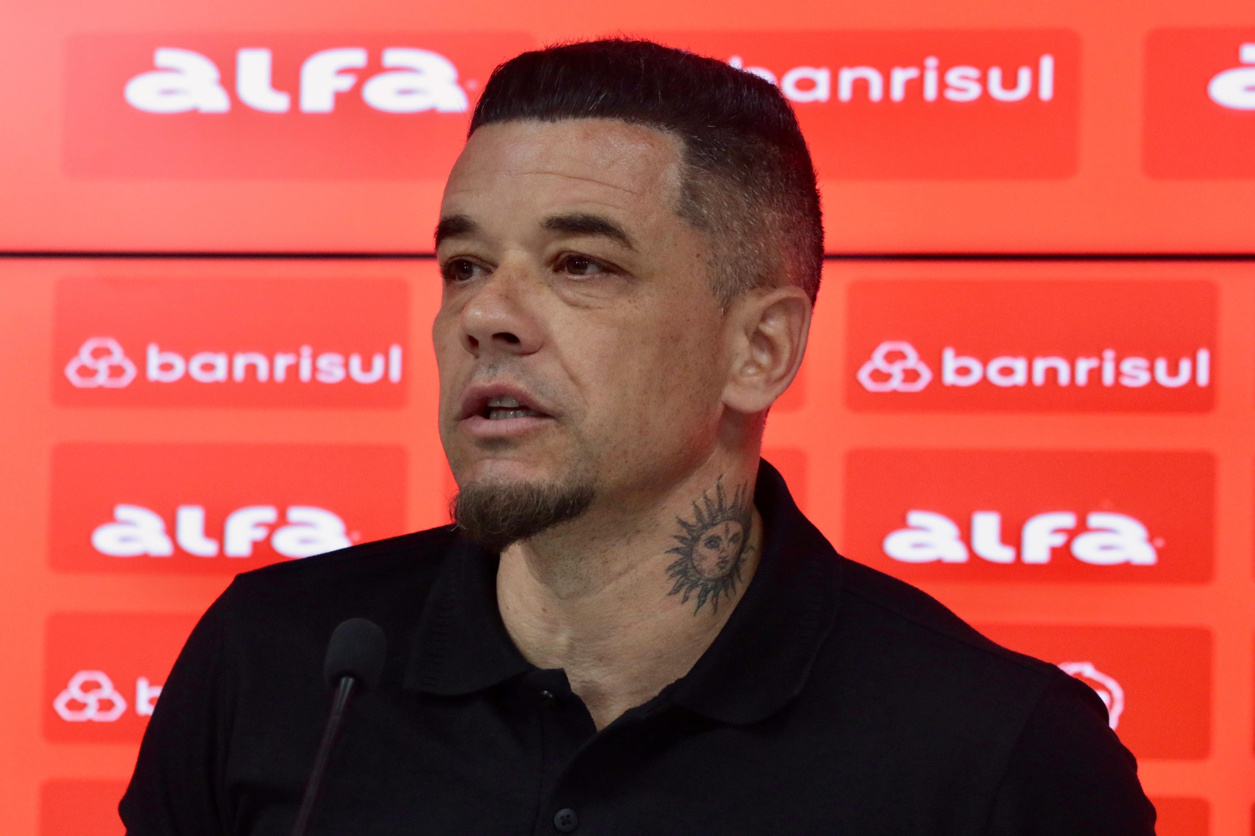 Veja o que diz D'Alessandro sobre o futuro de Roger no Inter