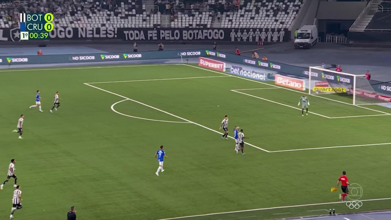 Aos 45 seg do 1º tempo - chutebet365 tem appdentro da área bloqueadobet365 tem appKaio Jorge do Cruzeiro contra o Botafogo