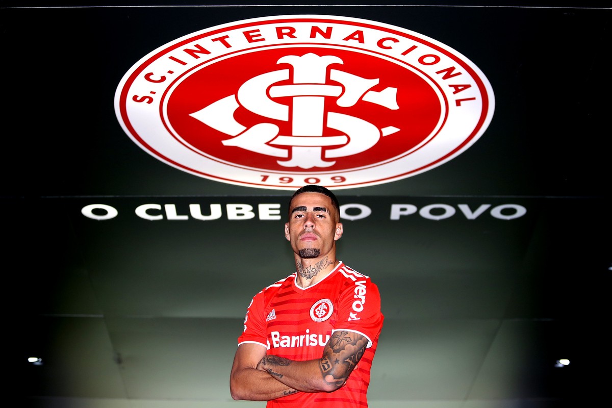 Inter prepara conversas com Gabriel para ampliação de contrato ...