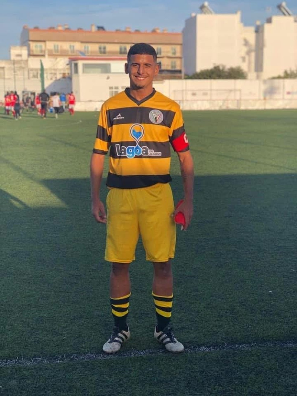 Renan jogou pelo Mentes em Portugal
