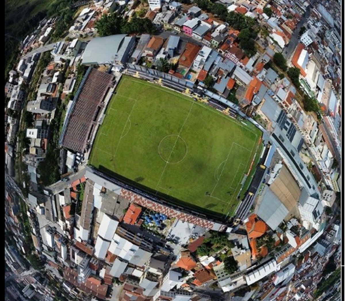 Flamengo, Botafogo e São Paulo disputam 1ª fase da Copa Brasileirinho em São João del Rei.