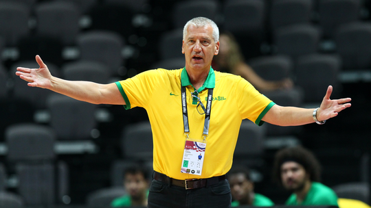 Petrovic volta ao comando da seleção masculina de basquete - Foto: (Antonio Bronic/Reuters)