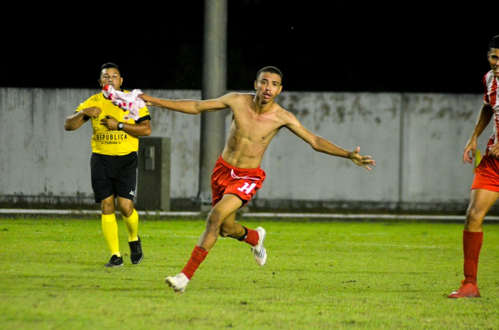 Guilherme Capota, atacante do Náutico-RR no Campeonato Roraimense 2023 — Foto: Reprodução/Instagram/@bs_oficialrr