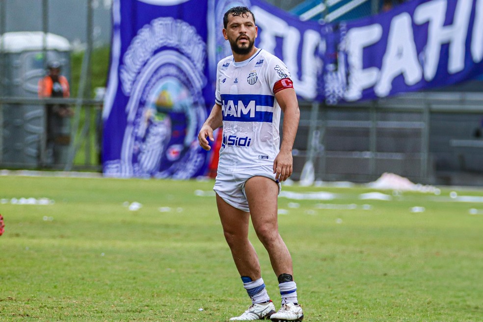 Tiago Amazonense foi titular em todos os jogos do S&atilde;o Raimundo no Estadual &mdash; Foto: Pietra Telles