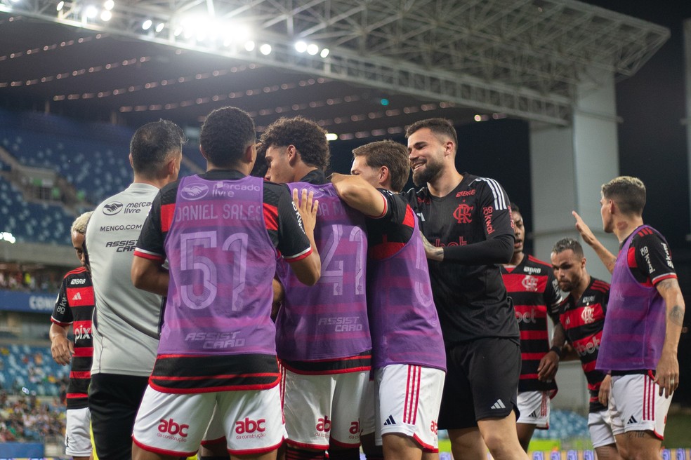 Comemoração do gol de Guilherme do Flamengo contra o Cuiabá