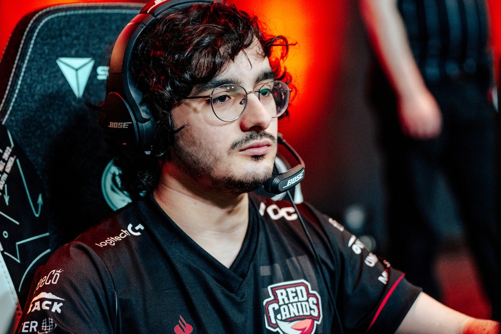 LoL: por R$ 500 mil, Brance é nova contratação da RED