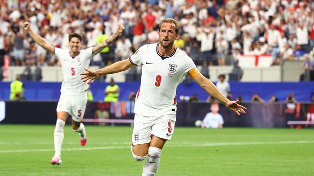 Harry Kane marca em Inglaterra x Croácia