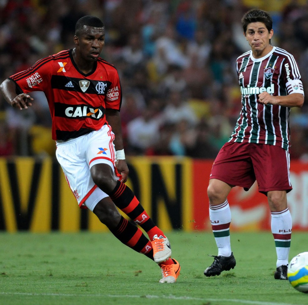 Erazo em ação pelo Flamengo em 2014 — Foto: André Durão / ge