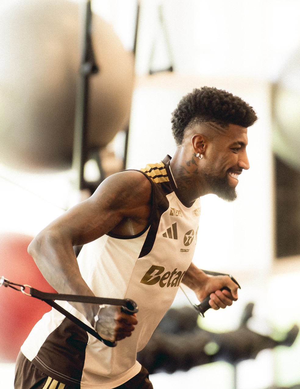 Royal em treino do Flamengo — Foto: Adriano Fontes/Flamengo
