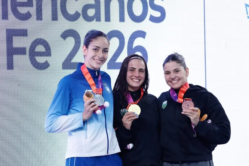 Nadadores de Santos fecham campanha nos Jogos Sul-Americanos com 13 medalhas