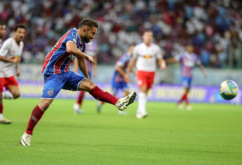 Everton Ribeiro em Bahia x Bragantino — Foto: Tiago Caldas / EC Bahia