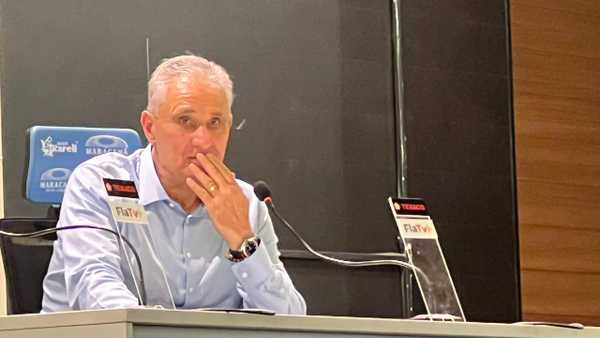 Flamengo reclama de pênalti em David Luiz e Tite brinca sobre aposentadoria