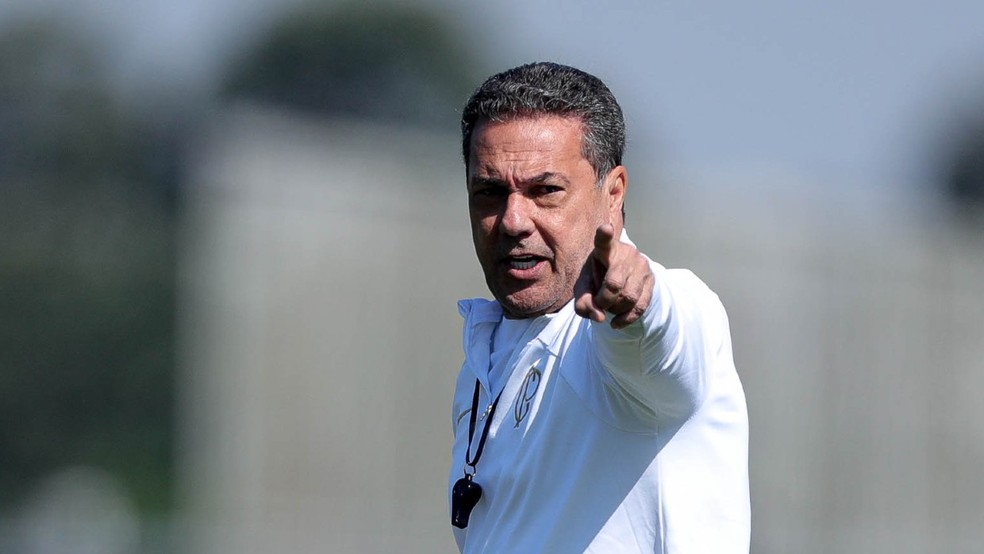 Luxemburgo aproveita a boa fase do Corinthians invicto há 11 jogos — Foto: Rodrigo Coca/Ag. Corinthians