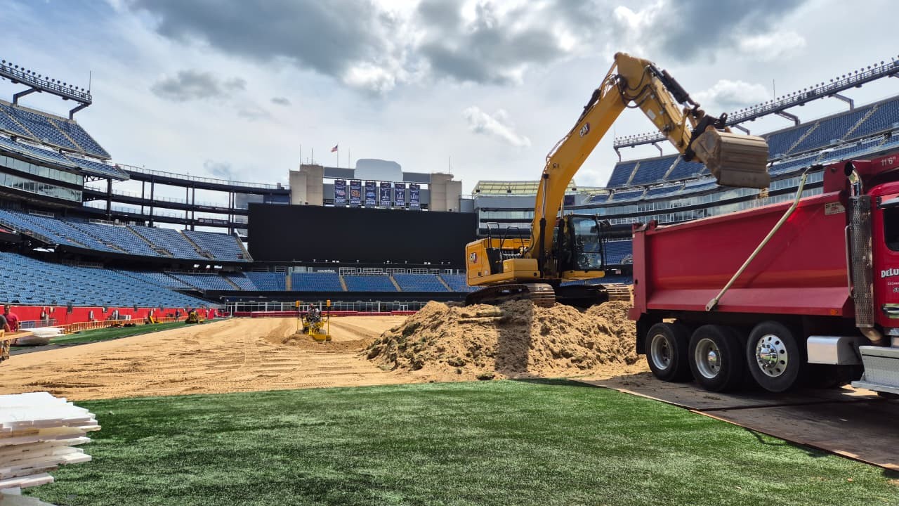Estádio de Boston retira grama natural e inicia troca por sintética após seu último jogo de Copa