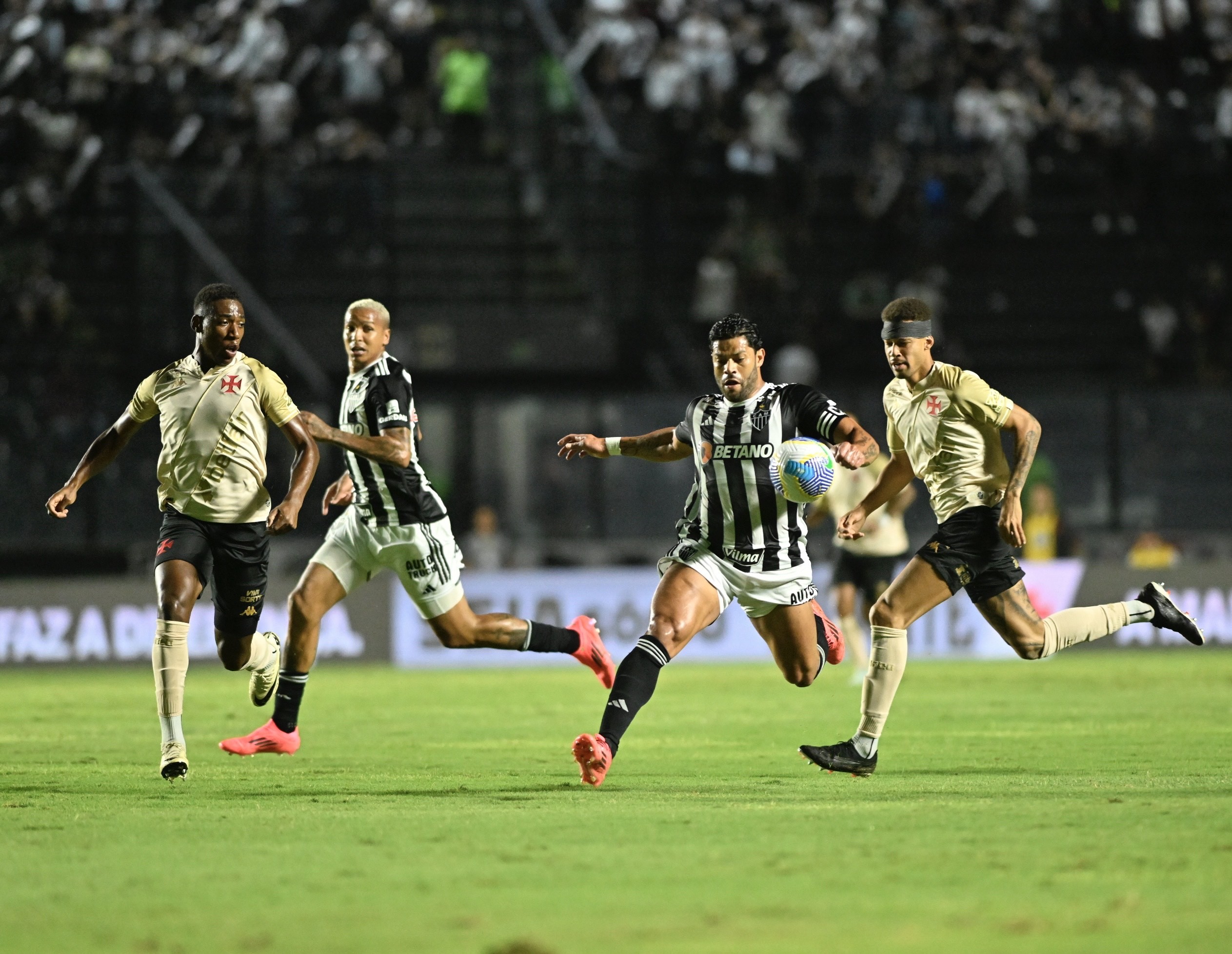 Atlético-MG enfrenta o Vasco para romper retrospecto ruim em São Januário e embalar sequência 