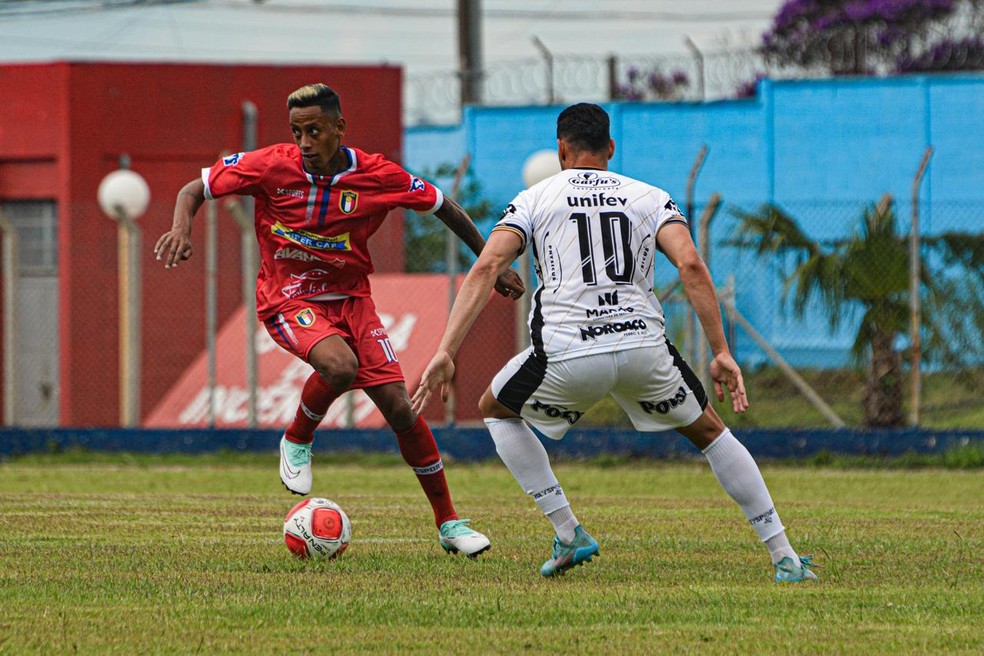 Com o empate, União Suzano mantém invencibilidade, enquanto o Votuporanguense somou seu primeiro ponto no Paulista da Série A3 — Foto: Guilherme Borges/ge