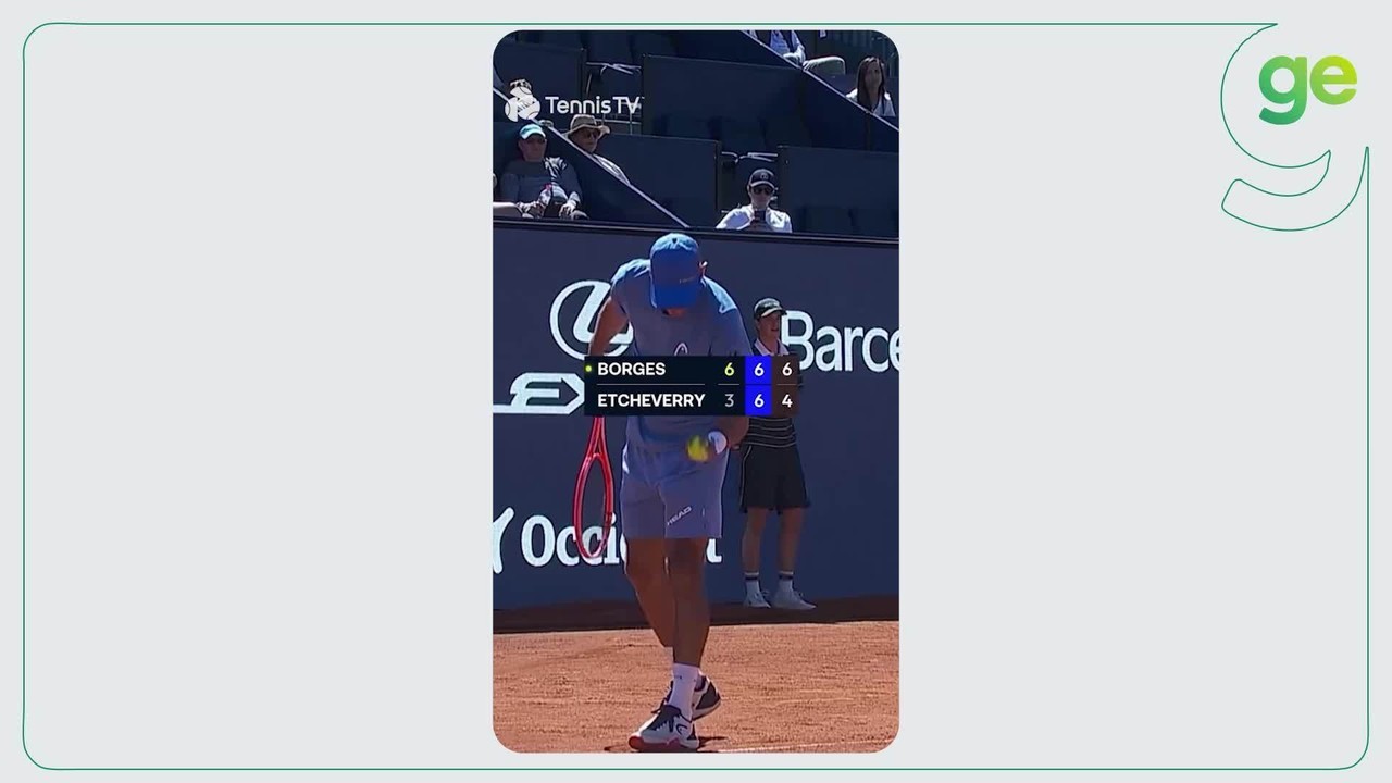 Tenista vence match point com saque por baixo e é vaiado; vídeo
