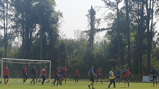 Escalação: Londrina tem mudança para o jogo decisivo com o Ypiranga-RS; veja o provável time