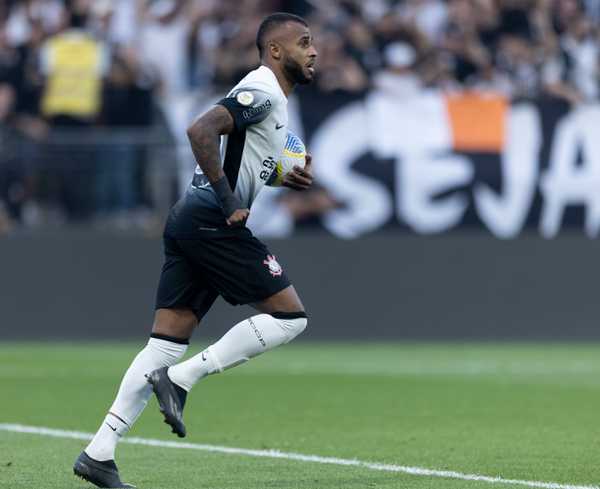 Lesão na coxa de Alex Santana aumenta lista de desfalques do Corinthians