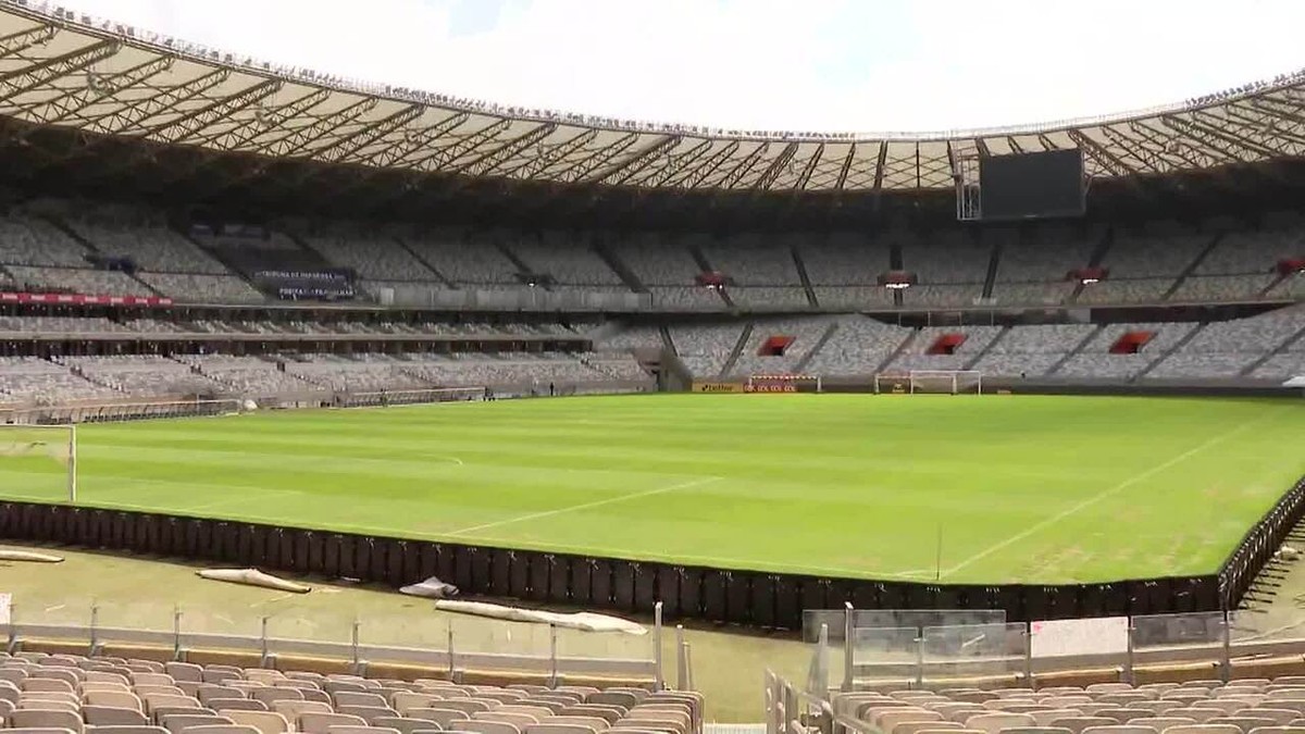 Veja imagens do gramado e do palco no Mineirão em jogo de Cruzeiro x Grêmio