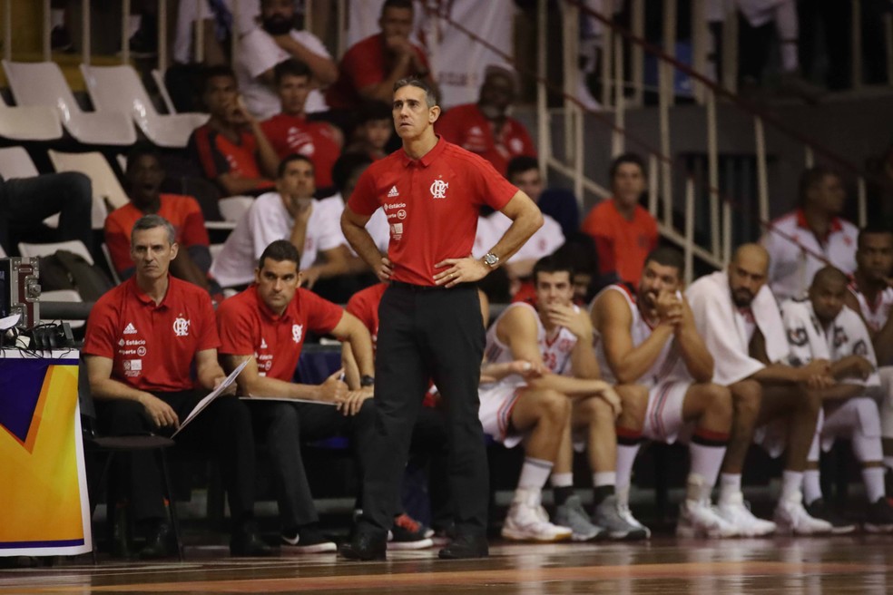 Estilo de jogo do Olimpia surpreende jogadores do Flamengo