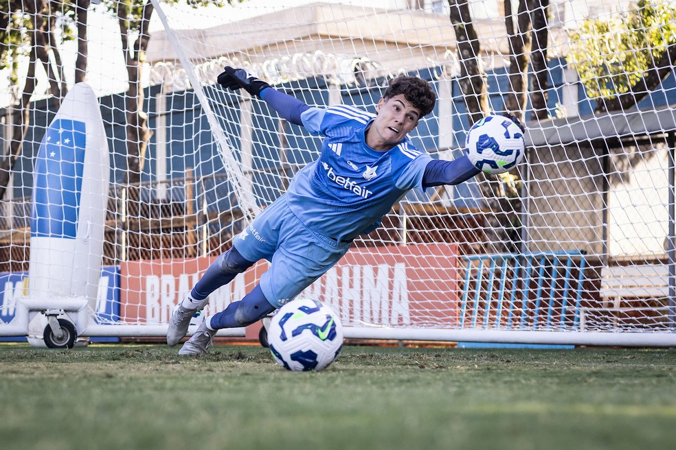 Vitor Lamounier, goleiro do Cruzeiro — Foto: Gustavo Aleixo/Cruzeiro