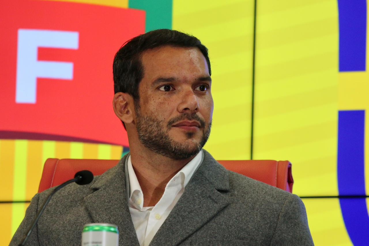 Presidente da CBF garante renovação com Carlo Ancelotti encaminhada: "Ajustes finos"