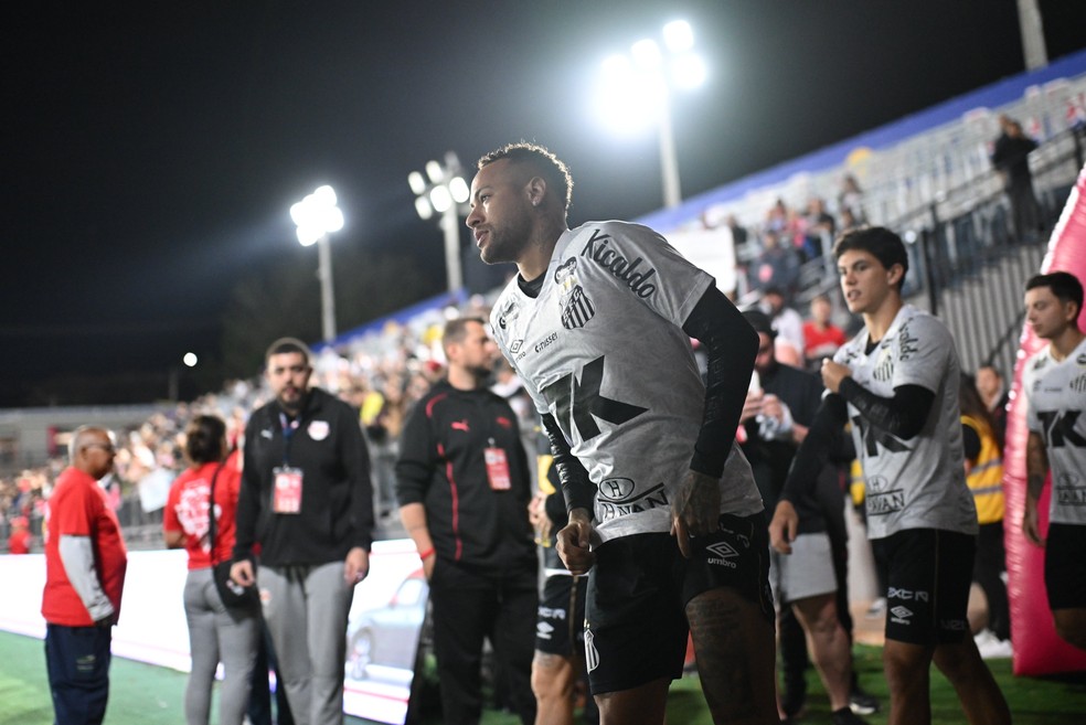 Neymar em Bragança Paulista para amistoso entre Santos x RB Leipzig — Foto: Reprodução/X (RB Leipzig)