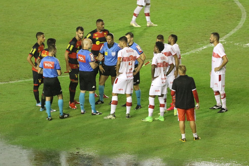 Fora de casa, Sport perde para o CRB na Série B - Sport Club do Recife