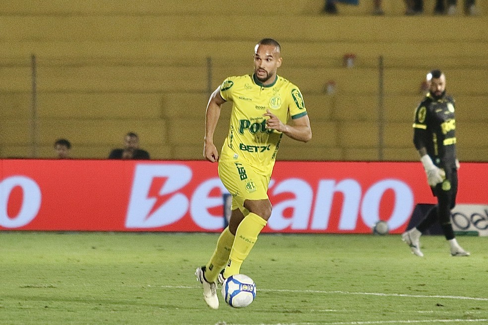 João Victor, zagueiro do Mirassol — Foto: Marcos Freitas/Ag. Mirassol