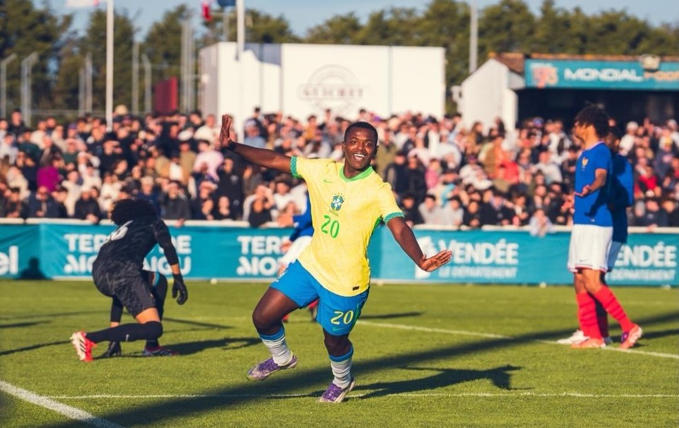 Joias de Xerém brilham na vitória do Brasil sobre a França no torneio sub-16