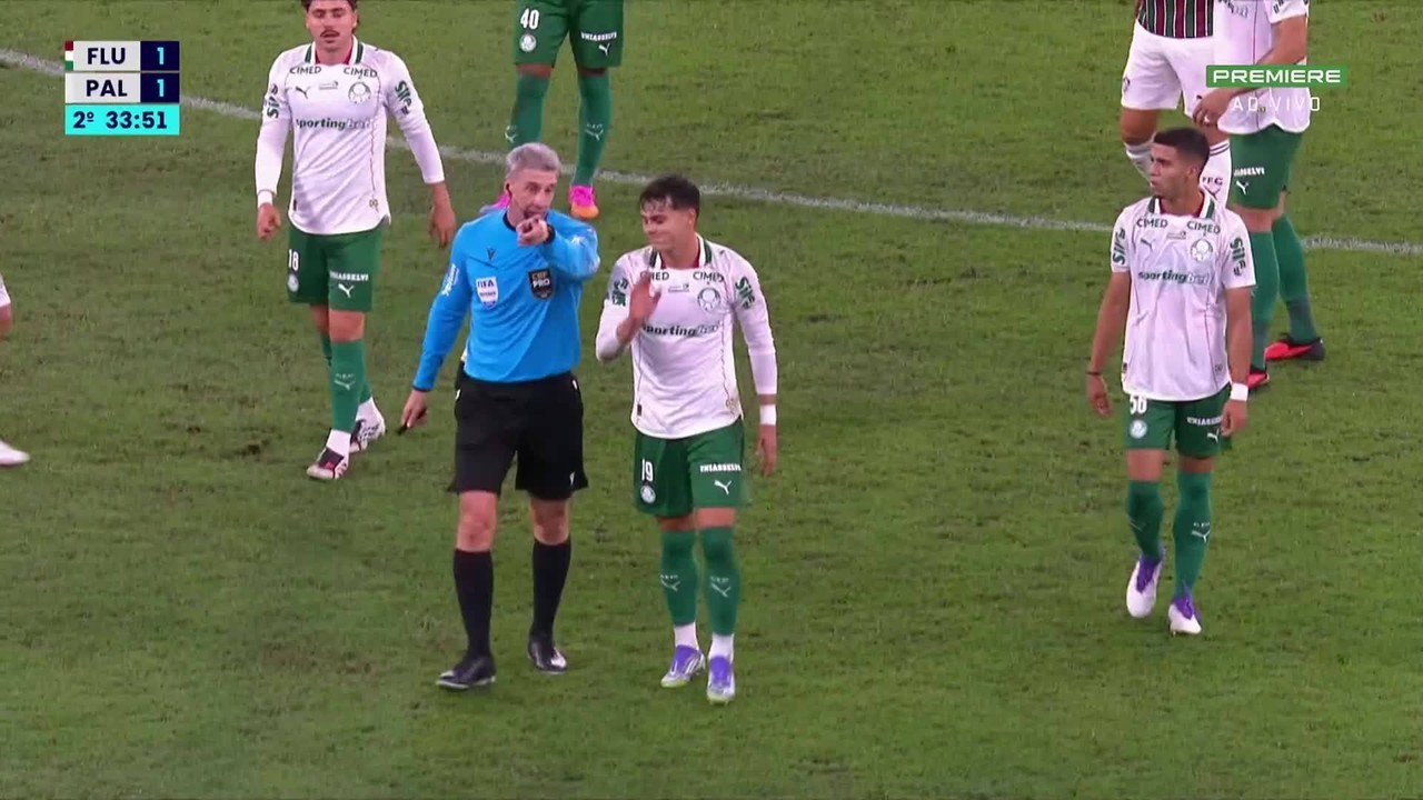 Sosa sente dores na coxa, deixa jogo contra o Fluminense e preocupa Palmeiras