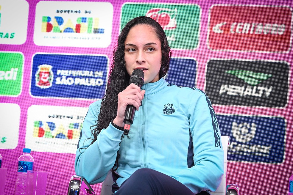 Carol Quaresma é capitã da equipe sub-20 do Grêmio e já foi convocada para a seleção brasileira de base — Foto: Diego Soares/Ag.Paulistão