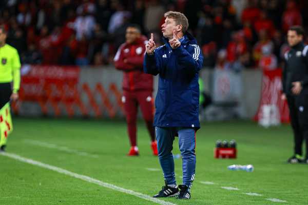 Cruzeiro x Inter: Análise de Seabra para reencontro após derrota no futebol.