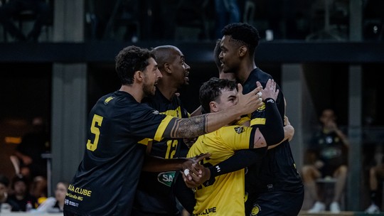 Praia Clube vence Montes Claros e assume liderança do Mineiro - Foto: (@brunocunha_foto/Praia Clube)