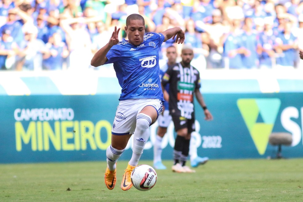 Cruzeiro Esporte Clube - Estas são nossas próximas batalhas. Vamos lutar e  jogar com raça! 👊🦊 #UmGiganteIncontestado